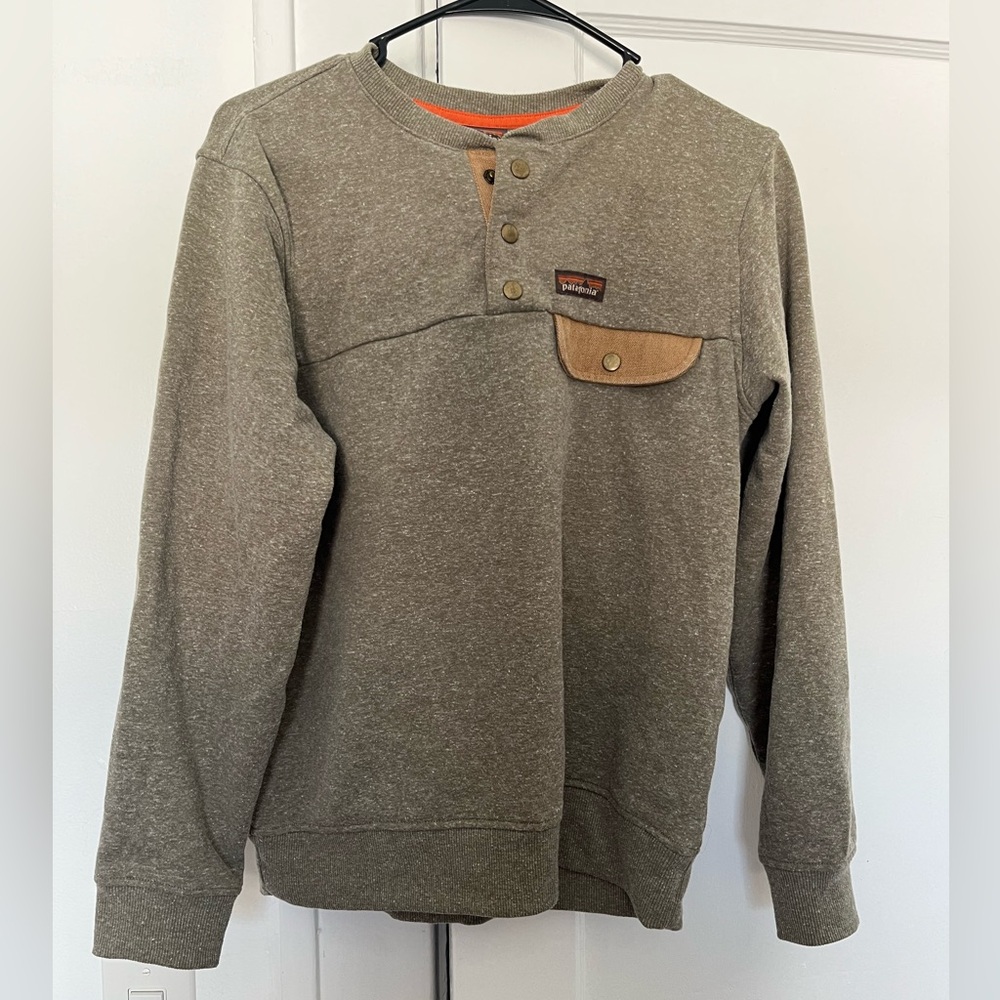 Patagonia Olive Green Henley Sweatshirt with Pocket